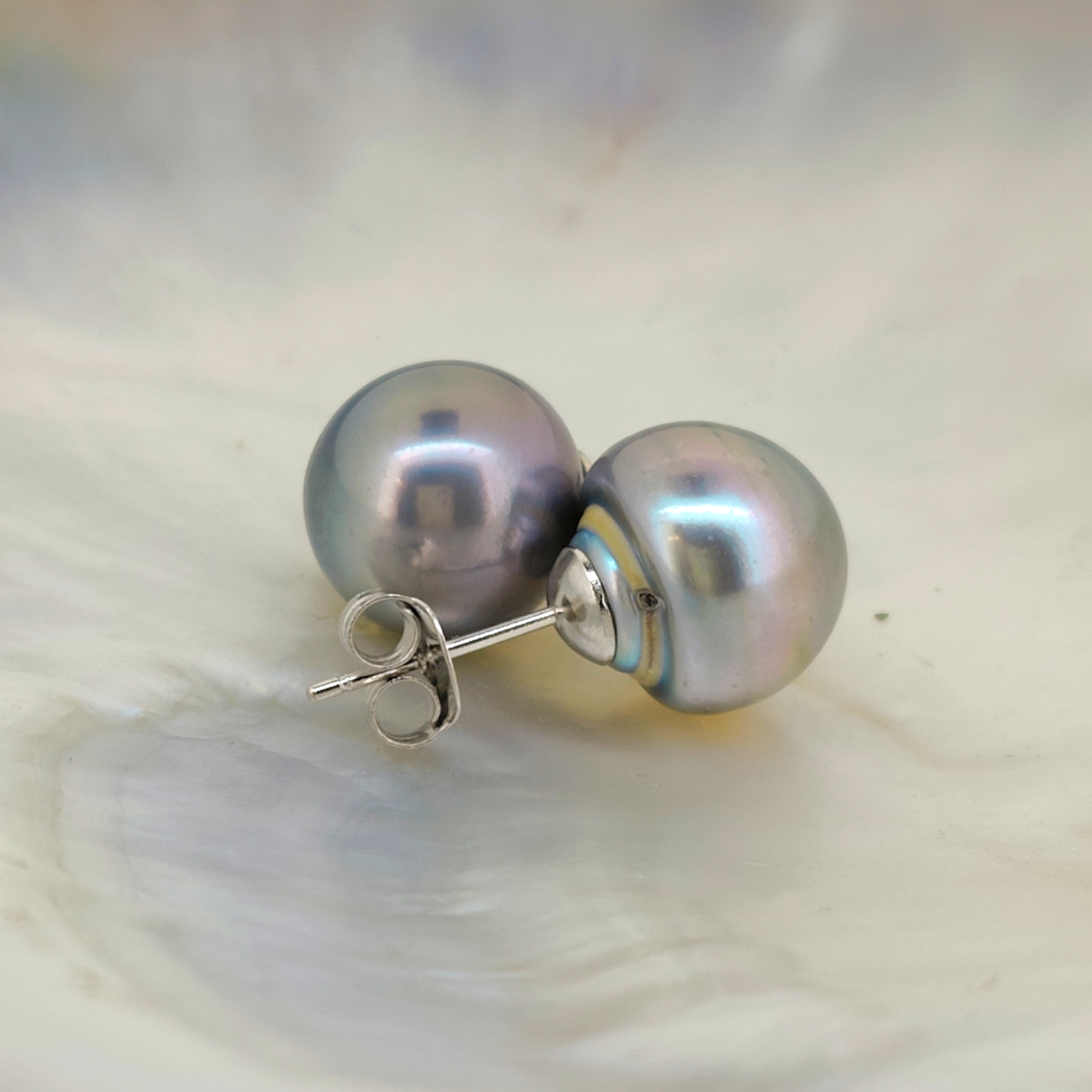 Classic Stud Earrings 11.8mm-Earrings-Danika Cooper Jewellery